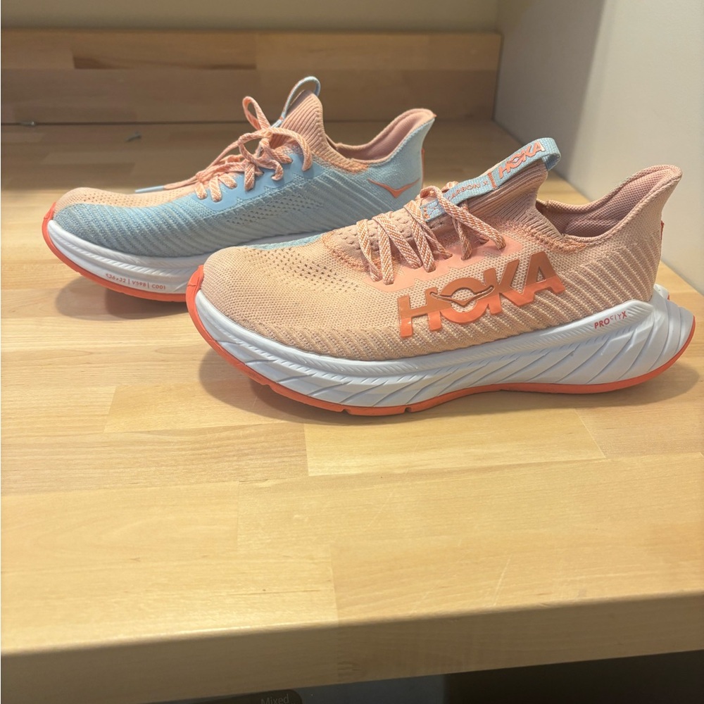 Hoka one one Carbon X3 Coral and Sky women’s Athletic Shoes 7.5